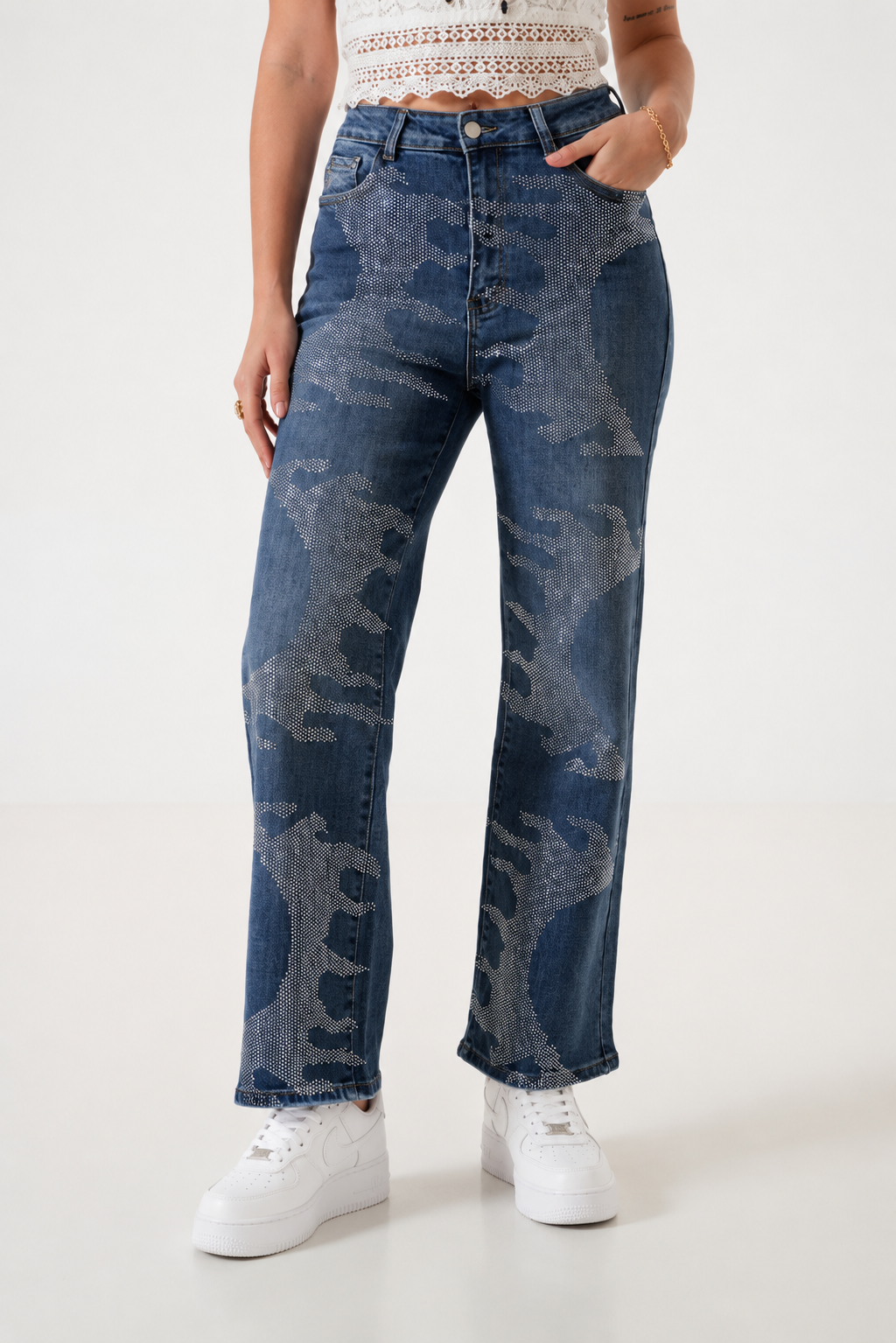 JEAN WID LEG STRASS - A25R04