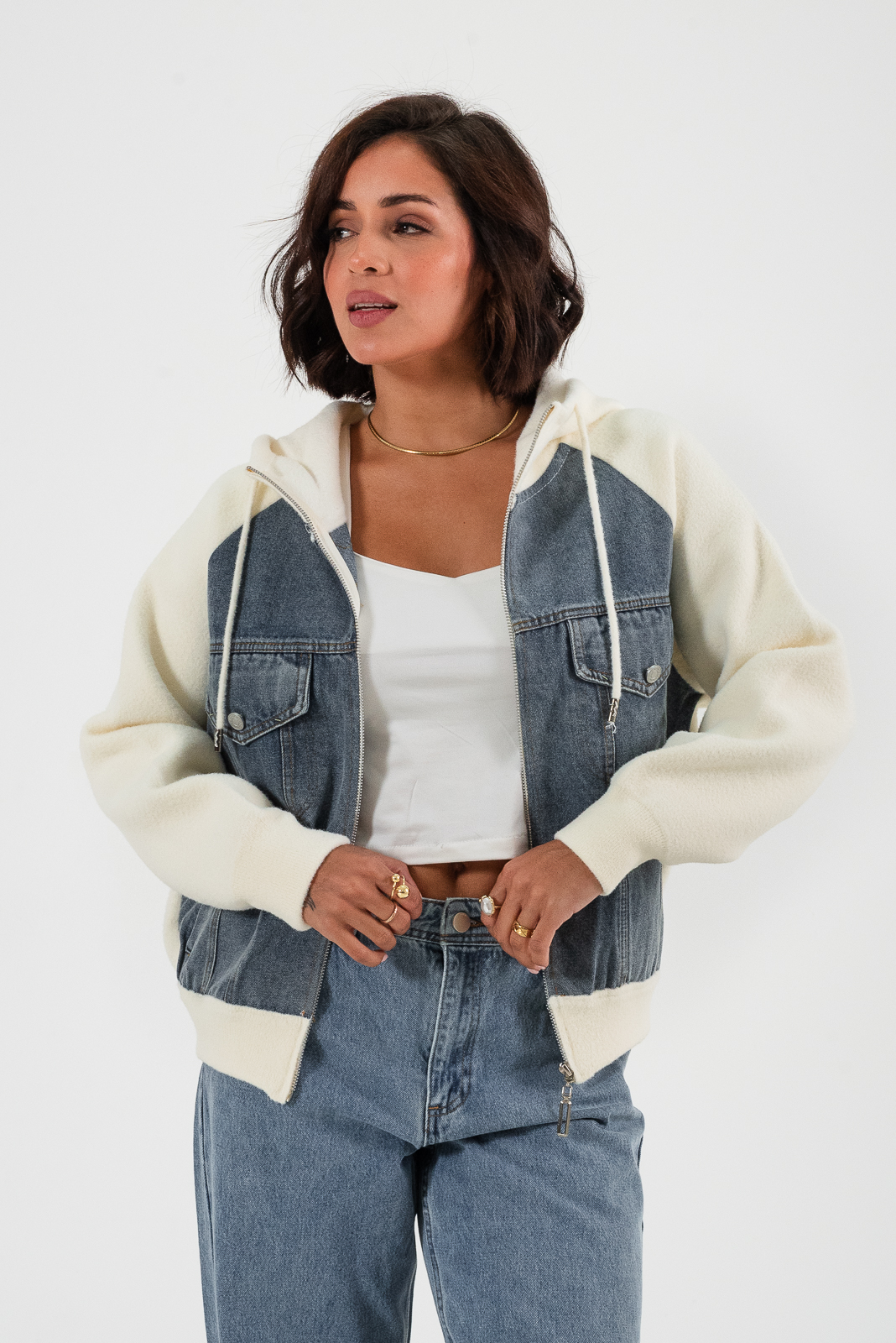 CAMPERA DE SUETER CON JEANS - 393