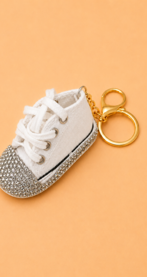 ACCESORIO PARA PASACINTO - ZAPATILLA BLANCA