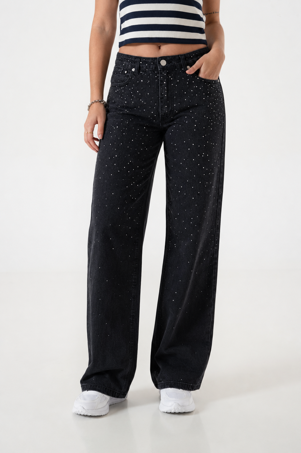JEAN BLACK WID LEG STRASS - A25R10