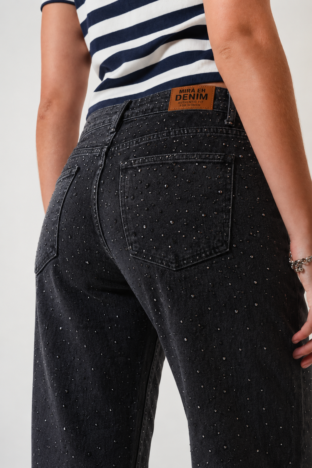 JEAN BLACK WID LEG STRASS - A25R10 - Imagen 3