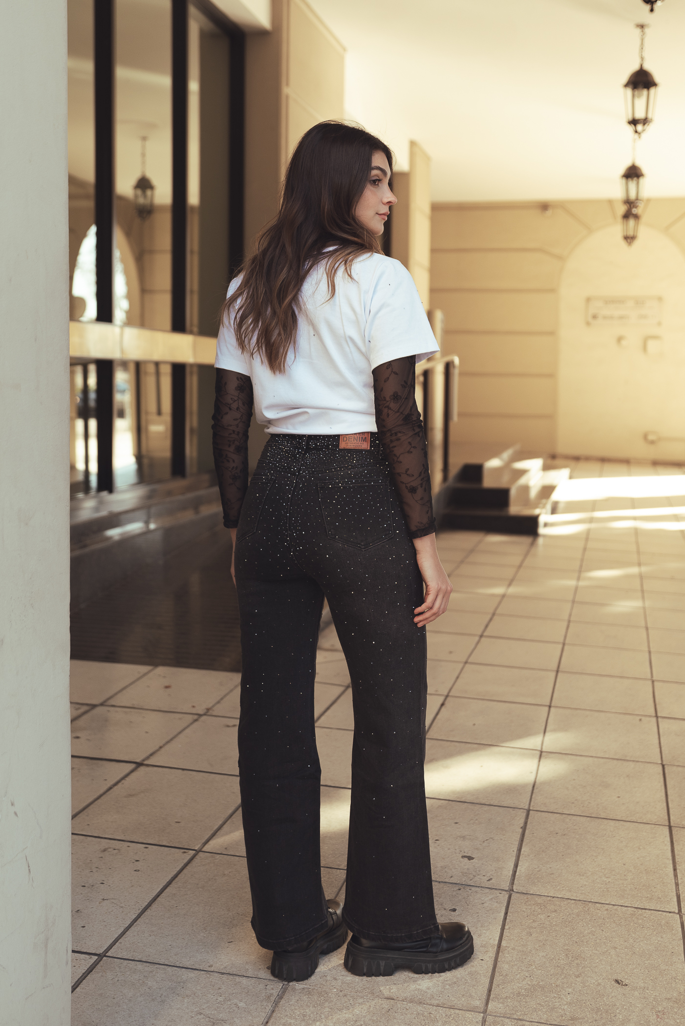 JEAN BLACK WID LEG STRASS - A25R10 - Imagen 3